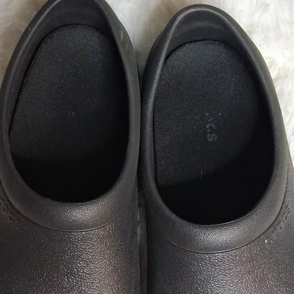 Crocs On-The-Clock Work Slip-On Black Clogs Size 5-7 - Picture 4 of 7